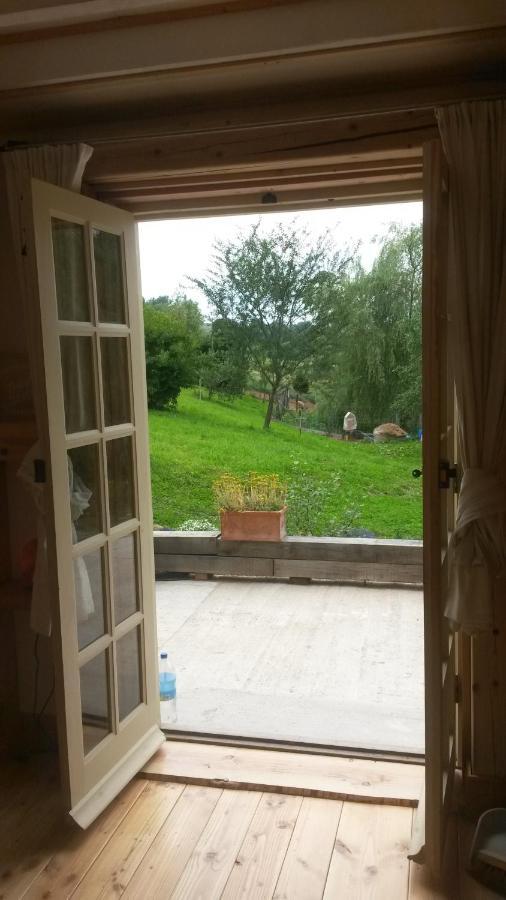 Willowtree Chalet Aveze (Puy-de-Dome)